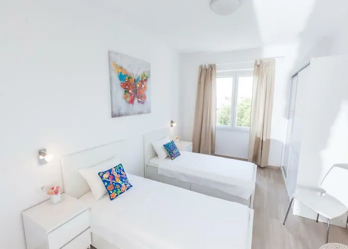 Val Apartament Split